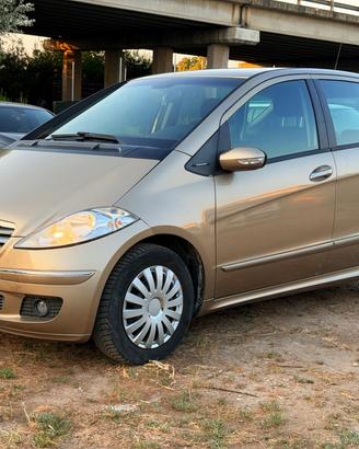 Mercedes-benz A 150 Avantgarde 1.5 benzina 95cv 20