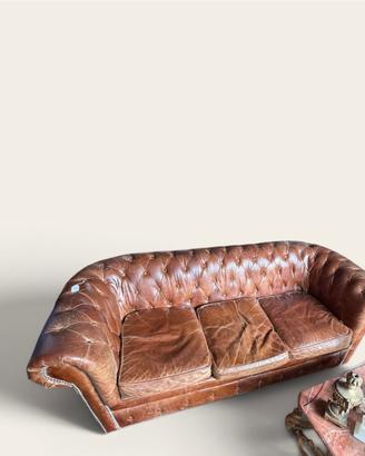 Divano chesterfield primi 900