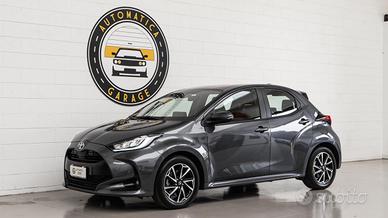 TOYOTA Yaris 1.5 Hybrid IVA ESPOSTA NEOPATENTATI