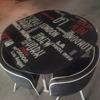 tavolo con poltrone a scomparsa 