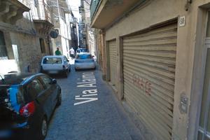 Magazzino in via alaimo, 56/58, Prezzo Trattabile