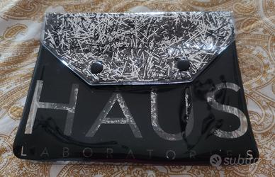 Pochette Haus Laboratories Lady Gaga