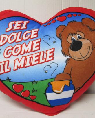 Peluche cuscini cuore amore