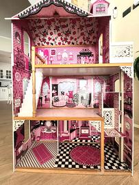 casa in legno per le bambole