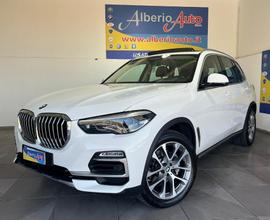 BMW X5 xDrive30d xLine + TETTO * DEL MESE