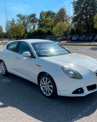 Alfa Romeo Giulietta 1.4 120cv GPL Distinctive