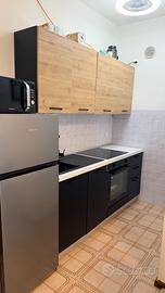 CUCINA COMPLETA DI ELETTRODOMESTICI