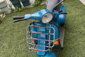 Vespa 50
