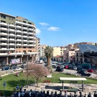 Pressi Teatro Politeama Ampio 5 Vani