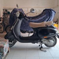 Piaggio Vespa 50 LX 4T