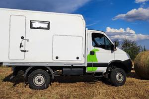 Iveco Daily 4x4 + cellula scarrabile camper 4x4