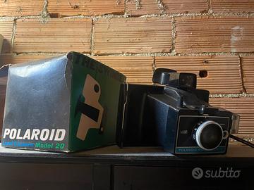Polaroid