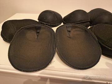 13 paia di spalline per abiti 