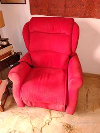 Poltrona reclinabile elettrica con telecomando