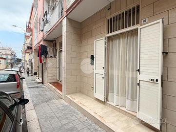 3 LOCALI A MANFREDONIA