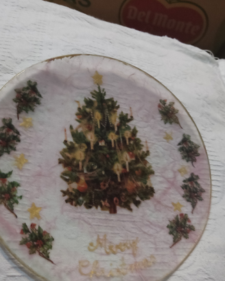 Piatto natalizio realizzato a mano