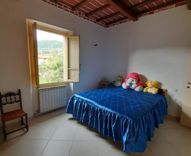 Appartamento indipendente terra tetto