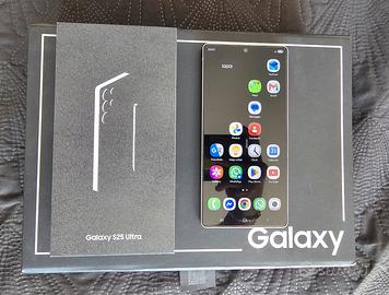 Samsung | S25 Ultra | Accessori + Garanzia