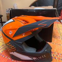 Casco cross