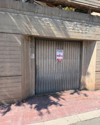 Garage in via Argenteria