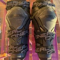 Oneal Pumpgun MX Carbon Ginocchiere