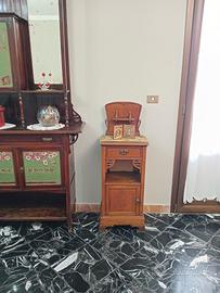 coppia comodini dei primi del novecento 