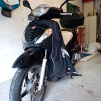 SH 150 IN BUONO STATO