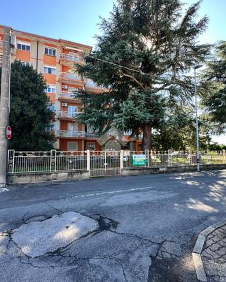 4 LOCALI A SANTHIÀ