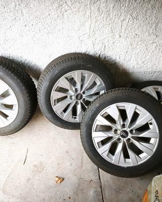 Gomme invernali 205 55 R16 94V + cerchio