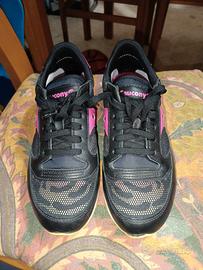 scarpe saucony
