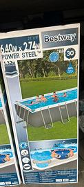 Piscina nuova mai usata L 6.40x2.74 H 1.32