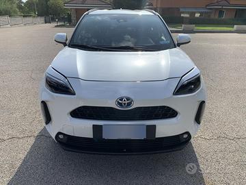 Yaris Cross come nuova perfetta