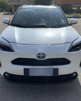 Yaris Cross come nuova perfetta