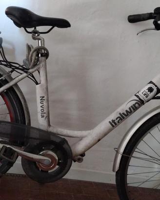 bicicletta elettrica Italwin Nuvola