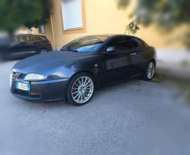 Alfa romeo gt - 2.0 jts 2004