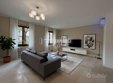 QUADRILOCALE DA RISTRUTTURARE IN ZONA GRAZIE VECCH