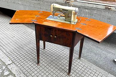 Macchina da cucire vintage