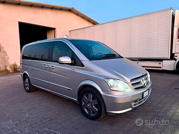 Mercedes Viano 8 posti privato
