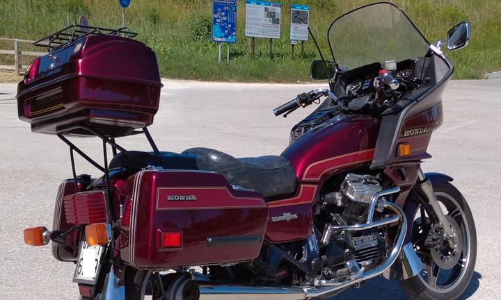 Honda GL 650 Silver Wing / Gold Wing - Asi