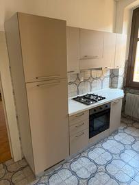 Cucina completa + elettrodomestici