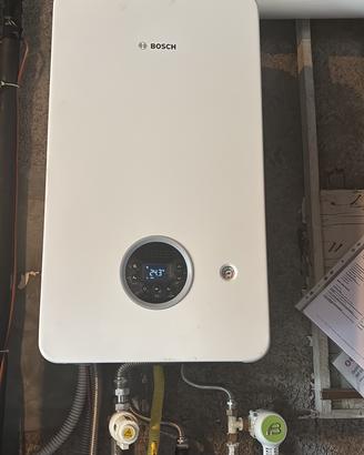 Bosch Condens  GC2300W 24/30 C