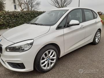 BMW serie 2 Active tourer 216d