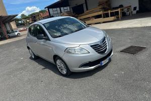 LANCIA YPSILON PLATINUM – EURO 6 – PochI KM