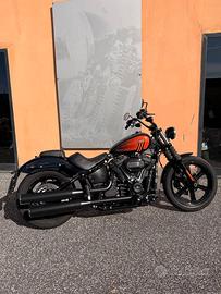 Harley-davidson Street Bob 114 (2023)
