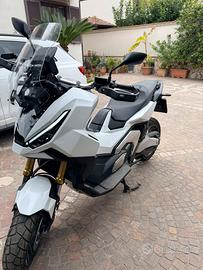 X-adv 750 pari al nuovo