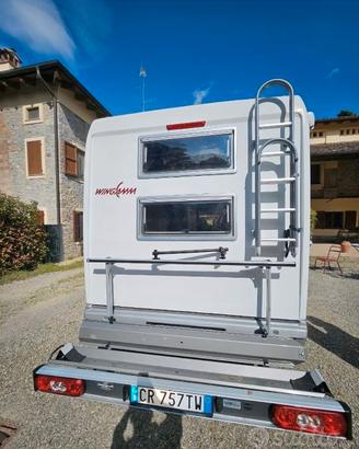 Porta moto camper