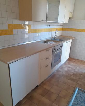 CUCINA COMPONIBILE