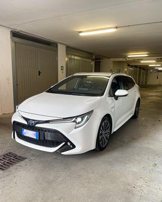 Toyota corolla touring sport 1.8 hybrid