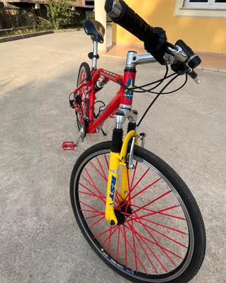 Mountain Bike marca Hawk