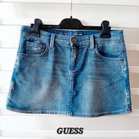 minigonna guess 16 anni